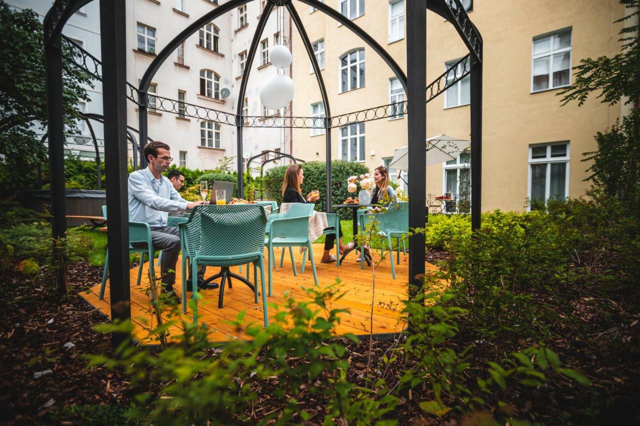 Garden Suites Residence By Tkc Prag Eksteriør billede